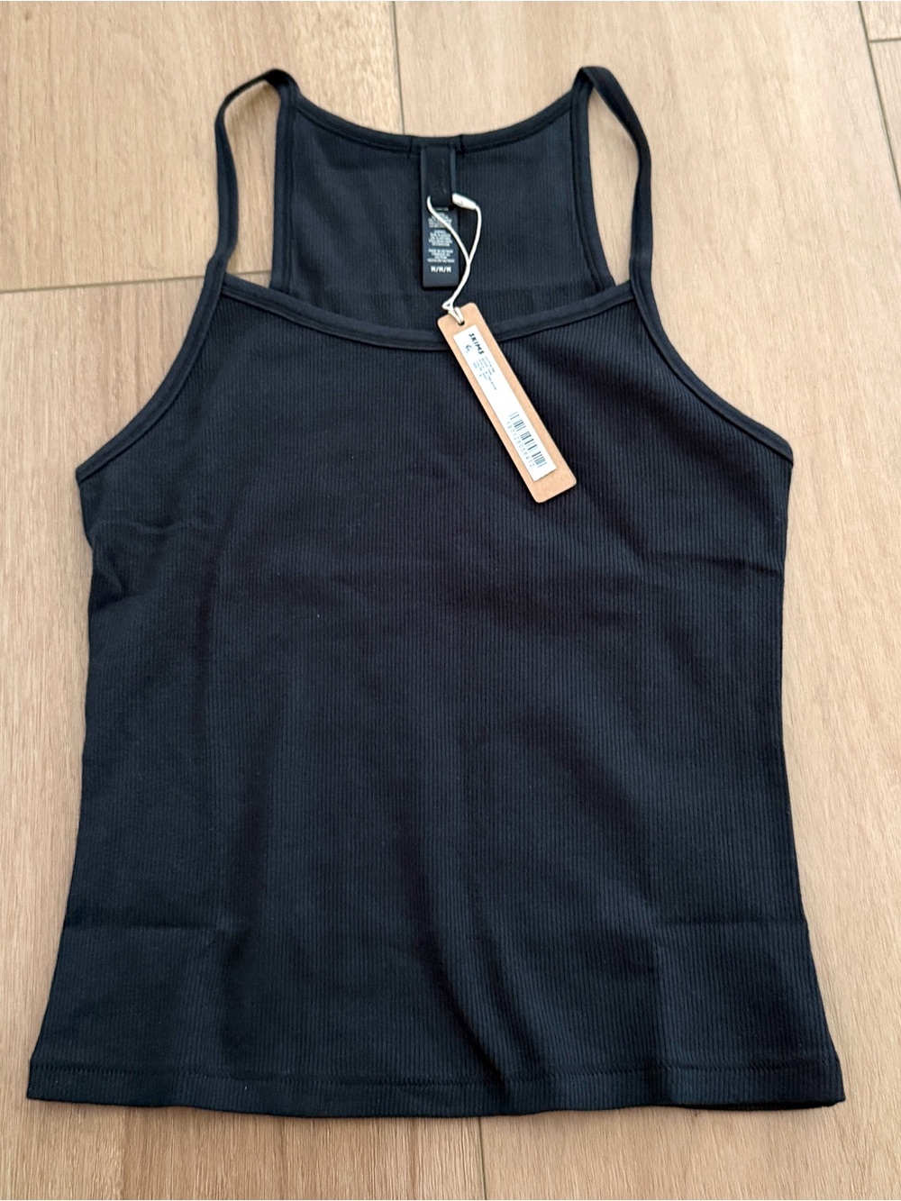 New Skims top M